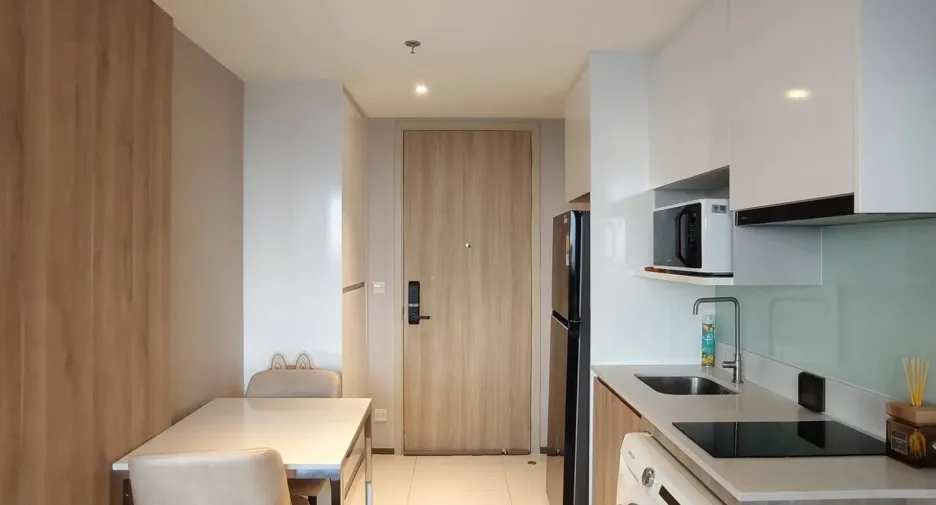 For sale 1 bed condo in Bang Lamung, Chonburi