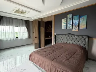 出售 6 卧室 别墅 在 Bang Lamung, Chon Buri