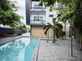 出售 6 卧室 别墅 在 Bang Lamung, Chon Buri