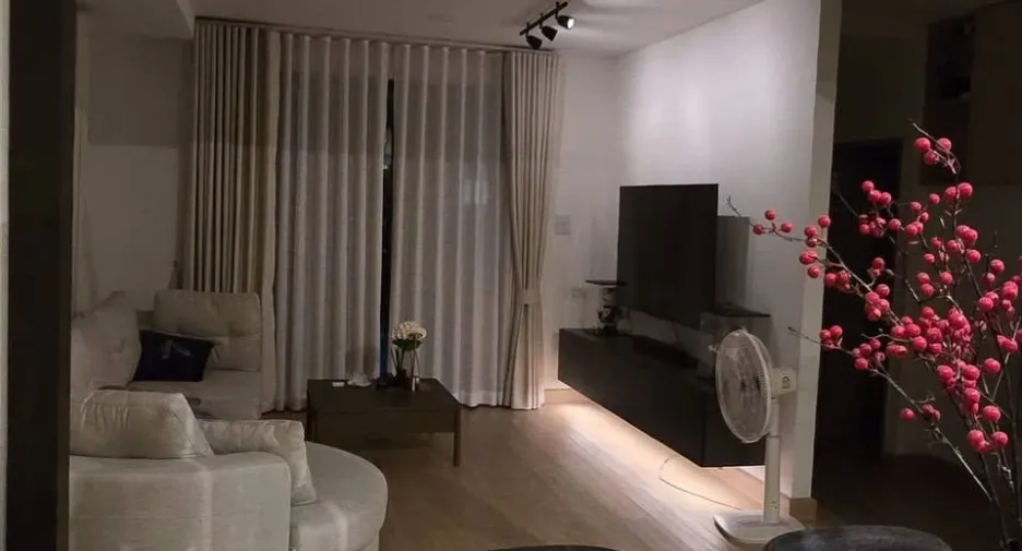 Casa en alquiler de 4 habitaciones en Bang Lamung, Chonburi