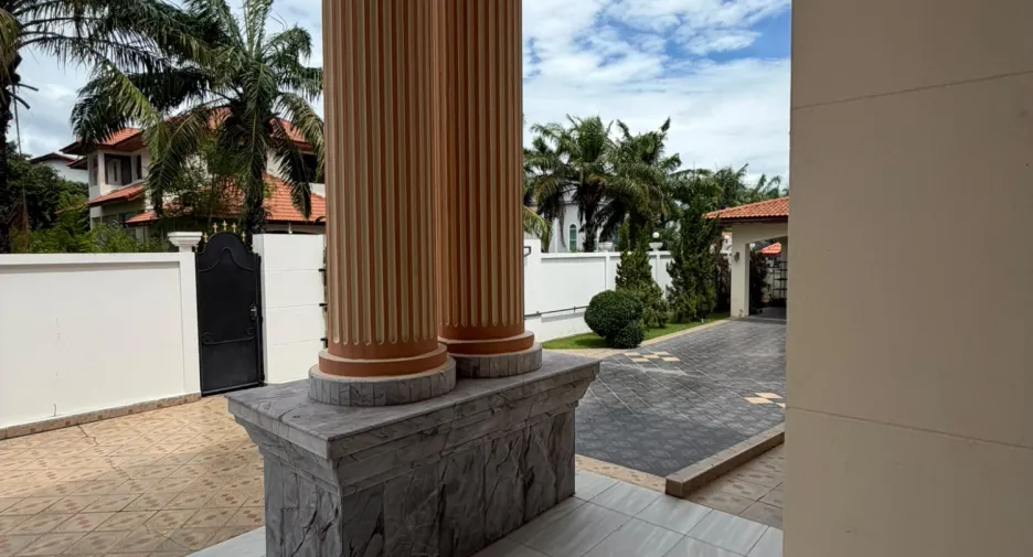 出售 4 卧室 别墅 在 Bang Lamung, Chon Buri