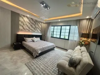 Villa en alquiler de 3 habitaciones en Bang Lamung, Chonburi