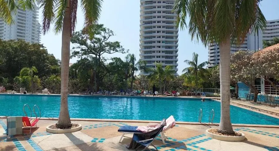 Wohnung zum Kauf mit 1 Zimmer in Bang Lamung, Chonburi