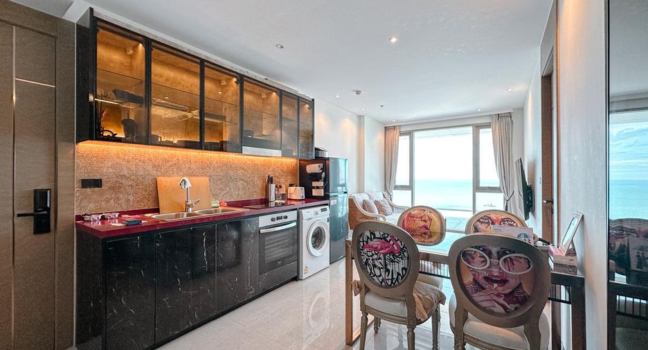 Condo en venta de 2 habitaciones en Jomtien, Pattaya
