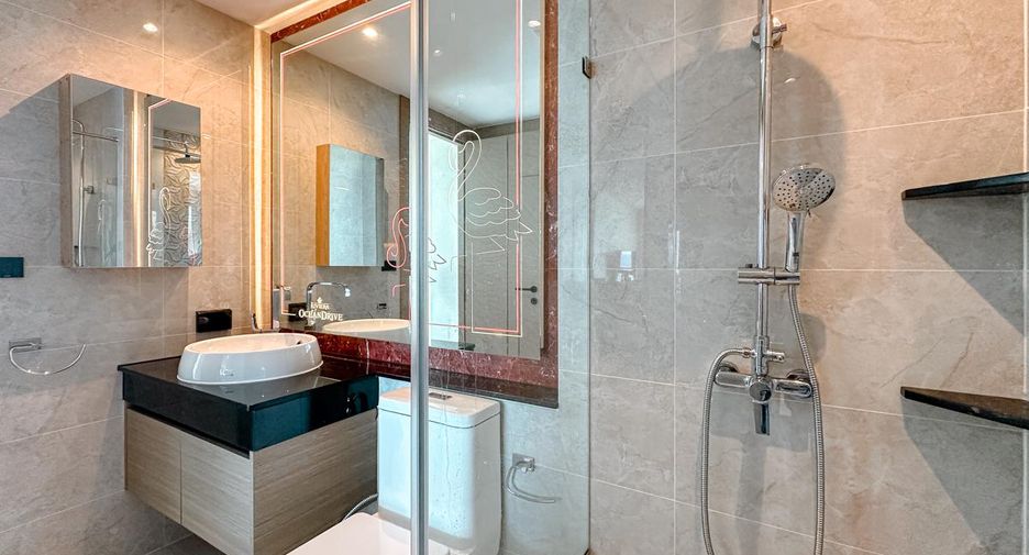 Condo en venta de 2 habitaciones en Jomtien, Pattaya