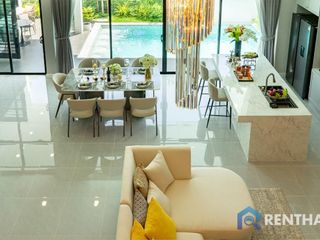 Casa en alquiler de 4 habitaciones en Bang Lamung, Chonburi