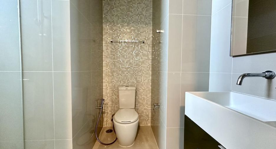 For rent 2 bedrooms condo in Jomtien, Pattaya