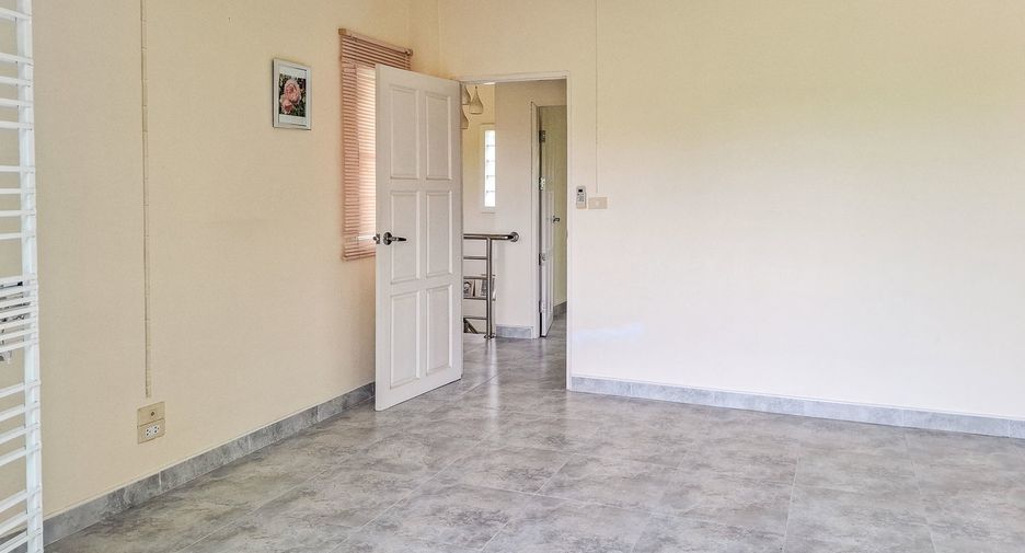 À vendre 3 chambres maison à San Pa Tong, Chiang Mai