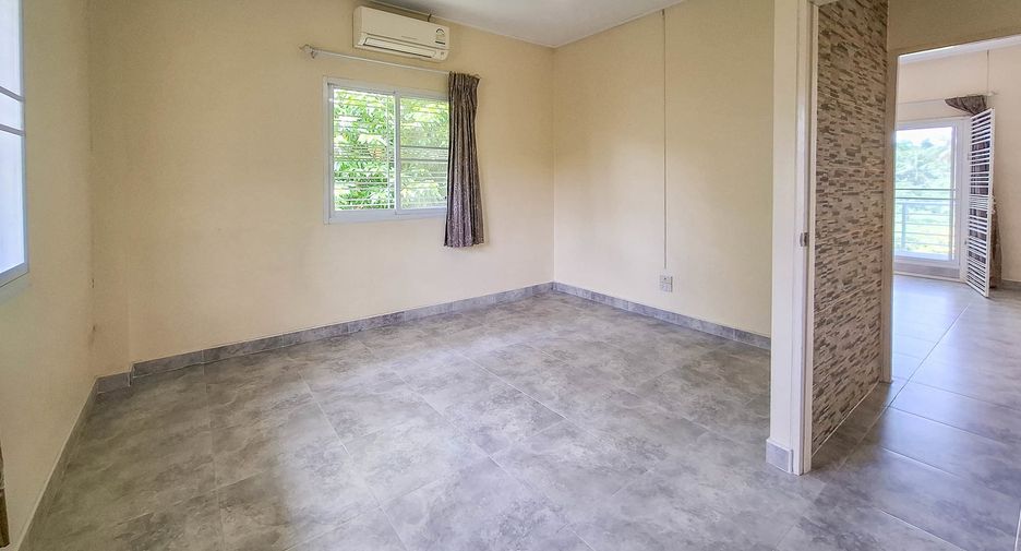 À vendre 3 chambres maison à San Pa Tong, Chiang Mai