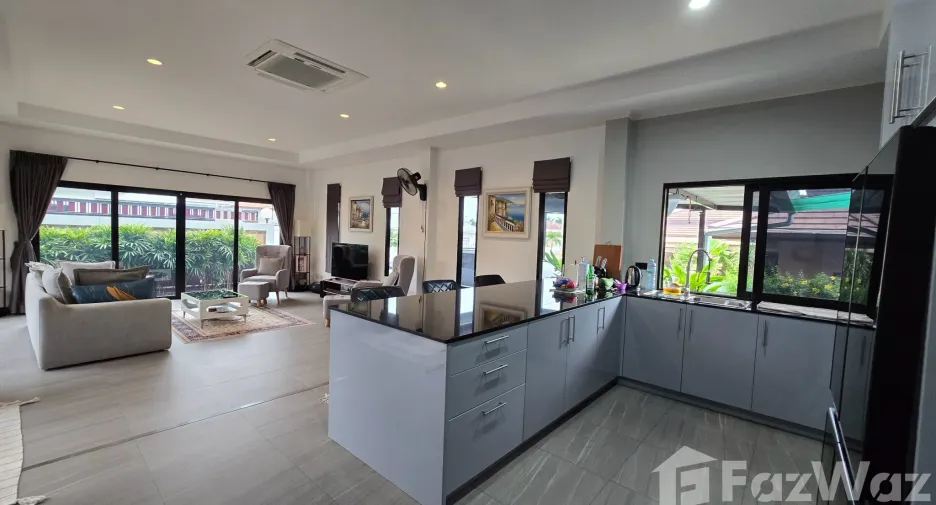 À vendre 3 chambres villa à Hua Hin, Prachuap Khiri Khan