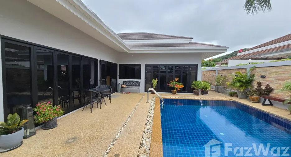 À vendre 3 chambres villa à Hua Hin, Prachuap Khiri Khan