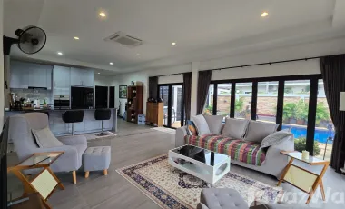 À vendre 3 chambres villa à Hua Hin, Prachuap Khiri Khan
