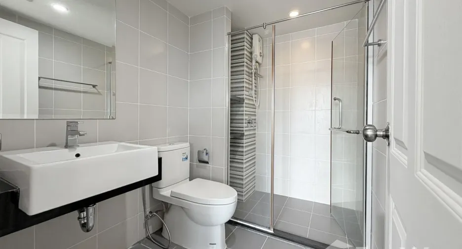 For sale studio condo in Mueang Phuket, Phuket