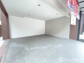 Büro zum Kauf in Phutthamonthon, Nakhon Pathom
