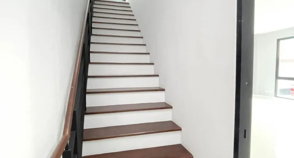 Büro zum Kauf in Phutthamonthon, Nakhon Pathom