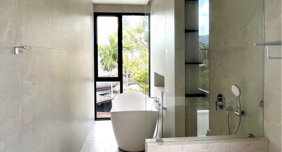 For sale 4 bedrooms villa in Mueang Phuket, Phuket