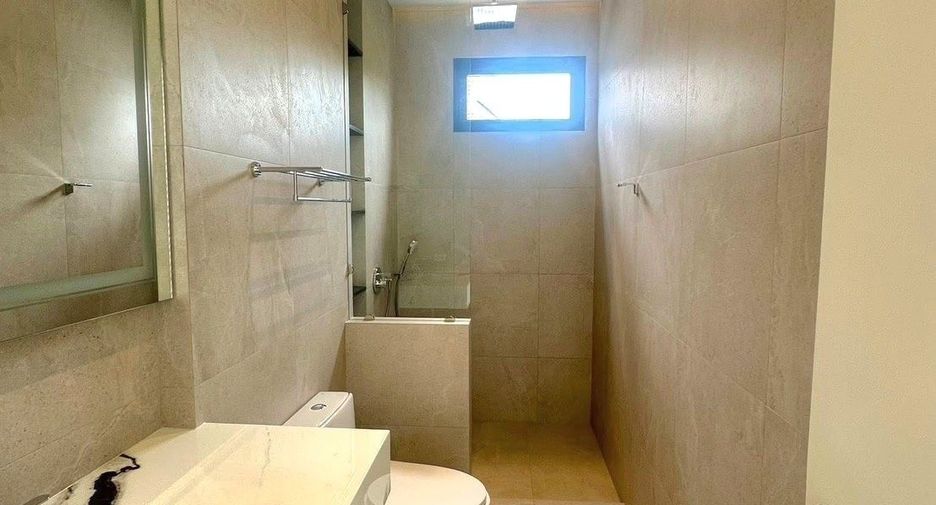 For sale 4 bedrooms villa in Mueang Phuket, Phuket