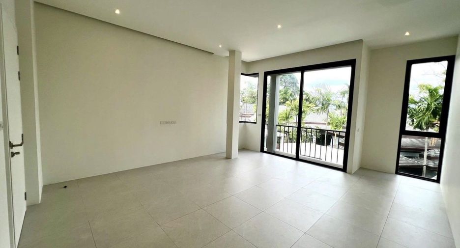 For sale 4 bedrooms villa in Mueang Phuket, Phuket