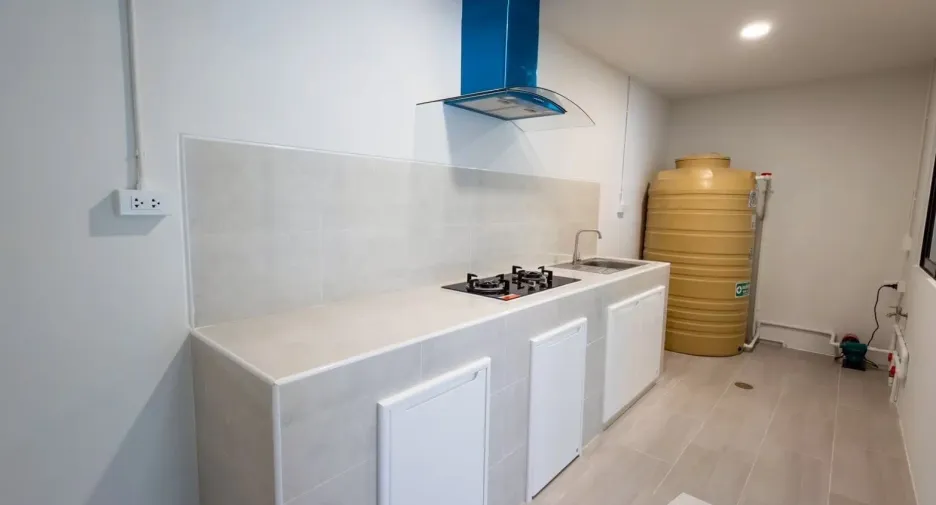For sale 3 bedrooms townhouse in Prawet, Bangkok