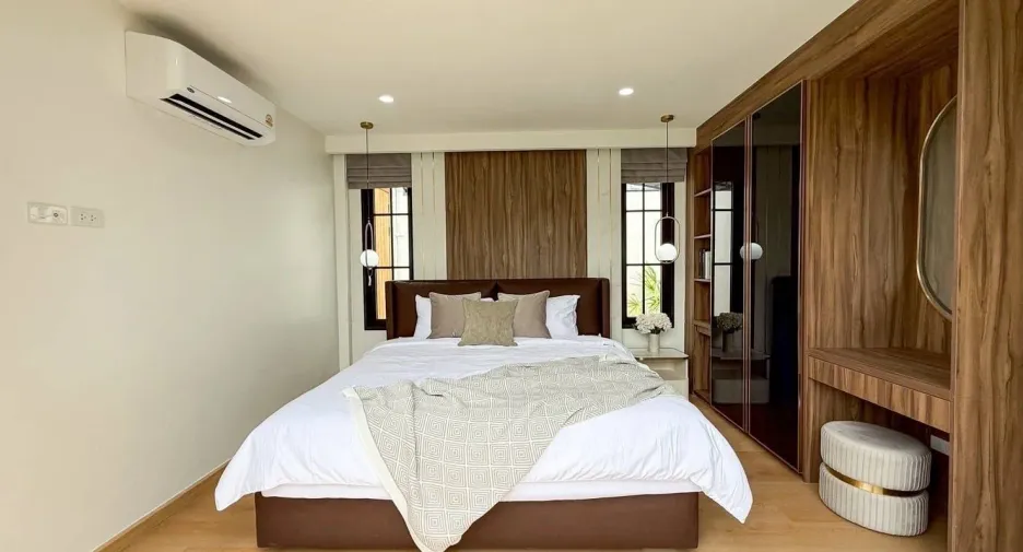 Villa zum Kauf mit 3 Zimmer in Kathu, Phuket
