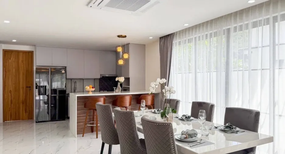 Villa zum Kauf mit 3 Zimmer in Kathu, Phuket