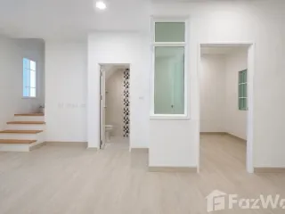 For sale 4 bedrooms townhouse in Prawet, Bangkok
