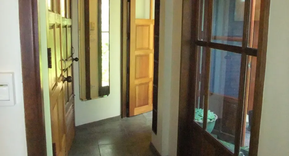 Аренда 2 спальни дом в Дои Сакет, Чианг Маи