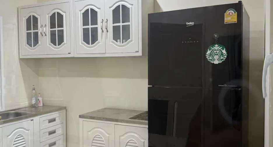 For rent 3 bedrooms townhouse in Mueang Chiang Mai, Chiang Mai