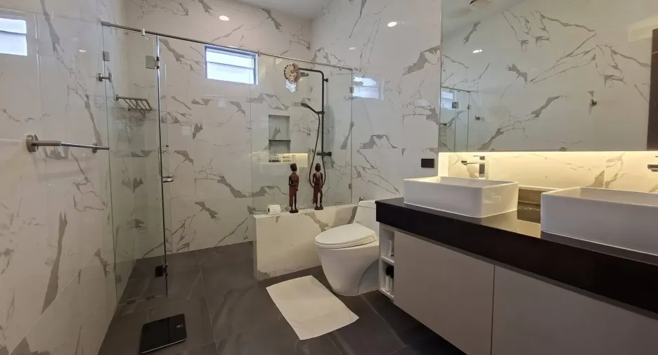 À vendre 4 chambres villa à Hua Hin, Prachuap Khiri Khan