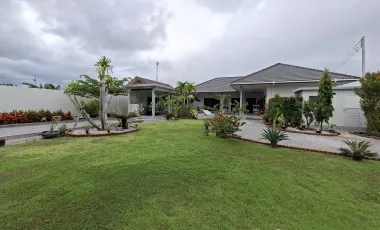 À vendre 4 chambres villa à Hua Hin, Prachuap Khiri Khan