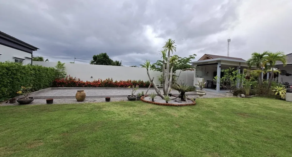 À vendre 4 chambres villa à Hua Hin, Prachuap Khiri Khan
