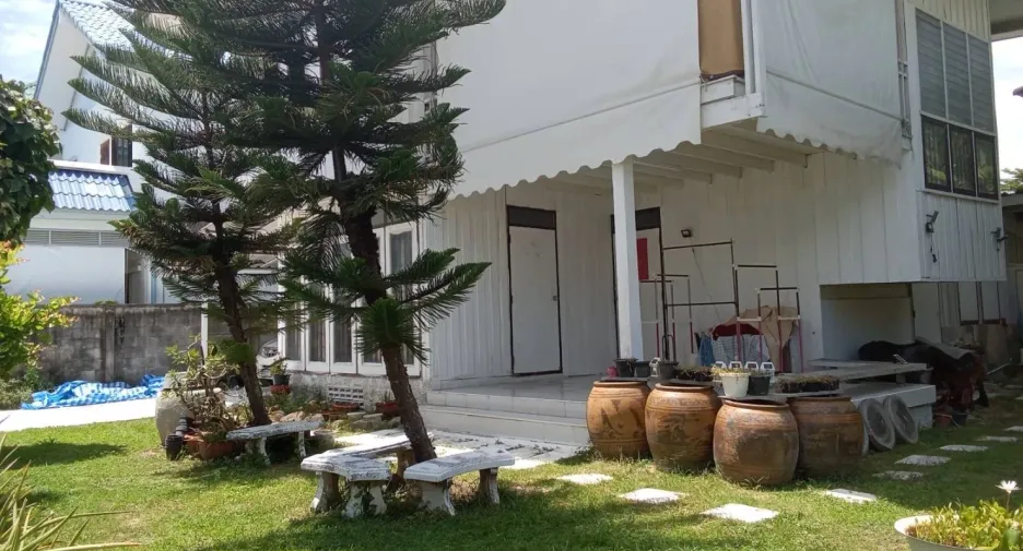À vendre 3 chambres villa à Hua Hin, Prachuap Khiri Khan