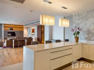 For rent 4 bedrooms condo in Bang Kho Laem, Bangkok