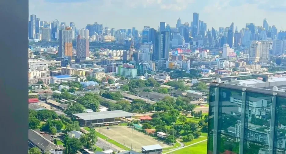 For sale studio condo in Phaya Thai, Bangkok