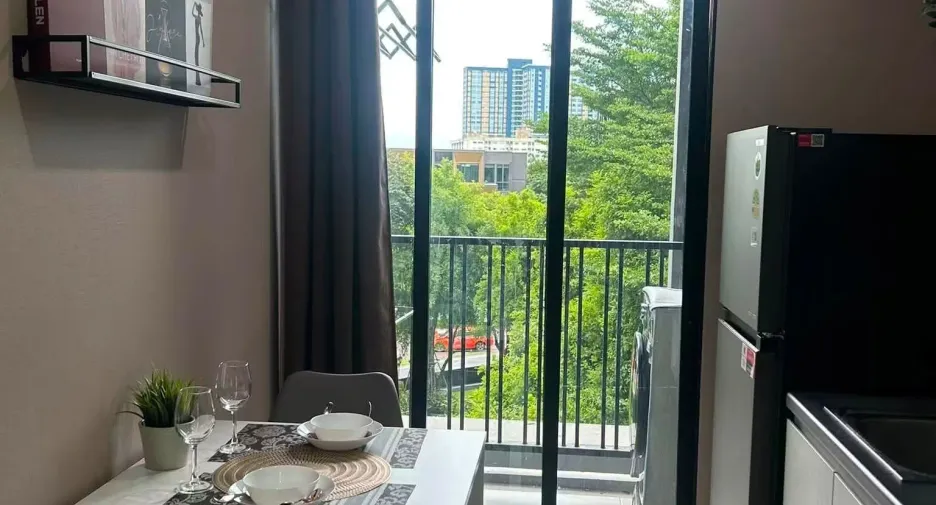 Wohnung zur Miete mit 1 Zimmer in Watthana, Bangkok