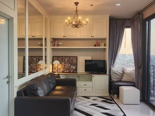 Продажа 1 кровать кондо в Кхлонг Сан, Бангкок