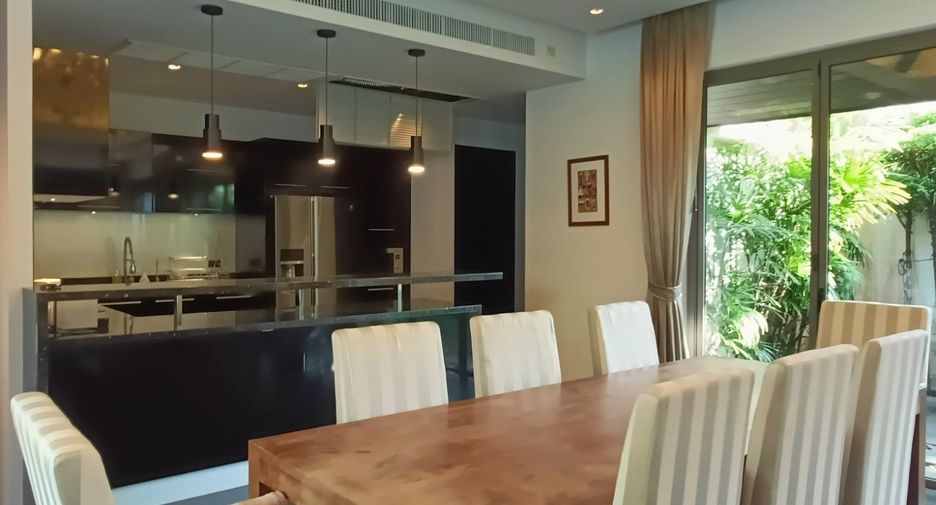 Villa en alquiler y en venta de 4 habitaciones en Thalang, Phuket
