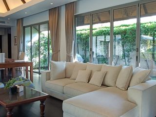 Villa en alquiler y en venta de 4 habitaciones en Thalang, Phuket
