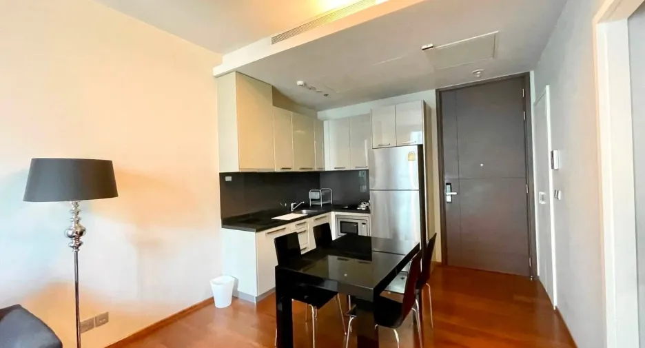 Wohnung zum Kauf und zur Miete mit 1 Zimmer in Watthana, Bangkok