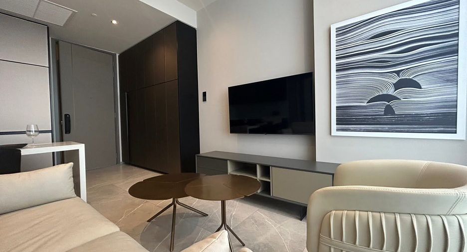 For rent 1 bed condo in Khlong Toei, Bangkok