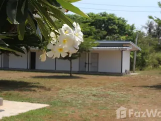 À vendre terrain à Pran Buri, Prachuap Khiri Khan