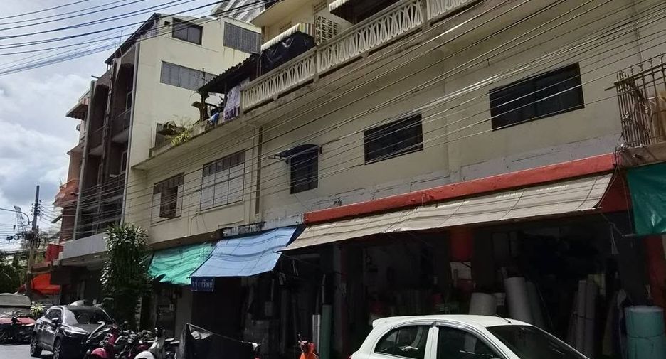 出售 公寓 联排别墅 在 Samphanthawong, 曼谷