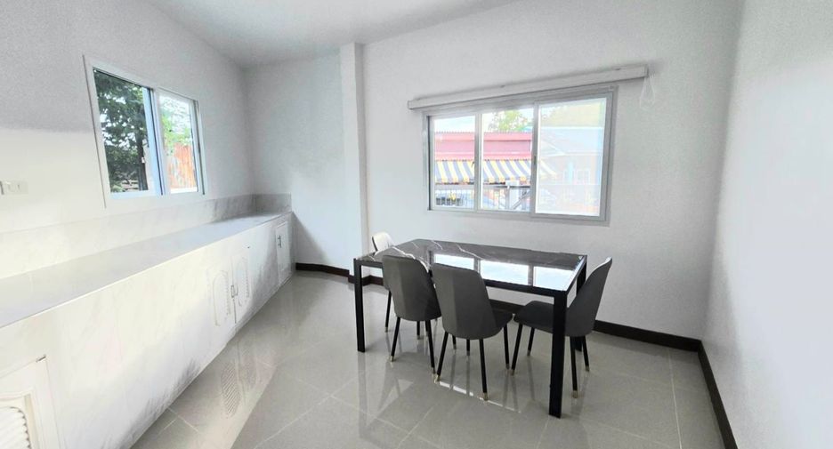 For rent 2 ベッドルーム house in Mueang Phuket, Phuket