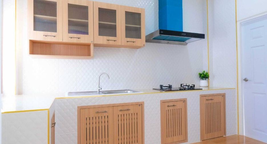 For sale 3 bedrooms house in Saraphi, Chiang Mai