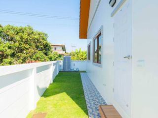 For sale 3 bedrooms house in Saraphi, Chiang Mai