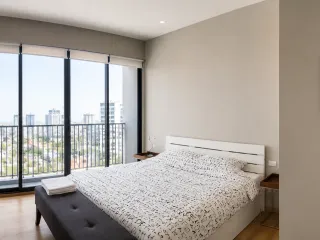 For sale 1 bed condo in Khlong Toei, Bangkok