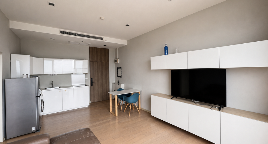 For sale 1 Beds condo in Khlong Toei, Bangkok
