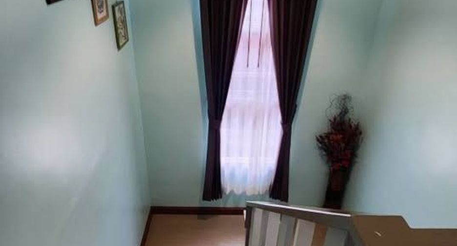 出租 4 卧室 独立屋 在 Saraphi, Chiang Mai