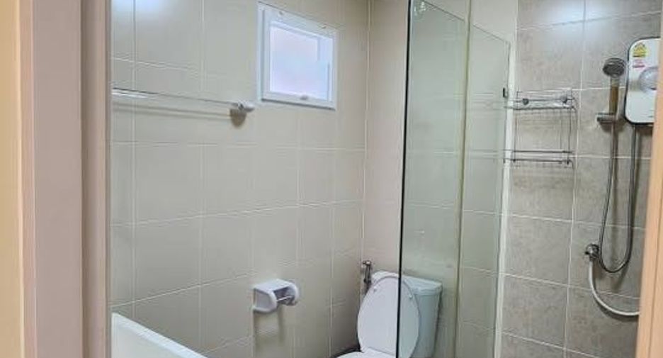 出租 4 卧室 独立屋 在 Saraphi, Chiang Mai