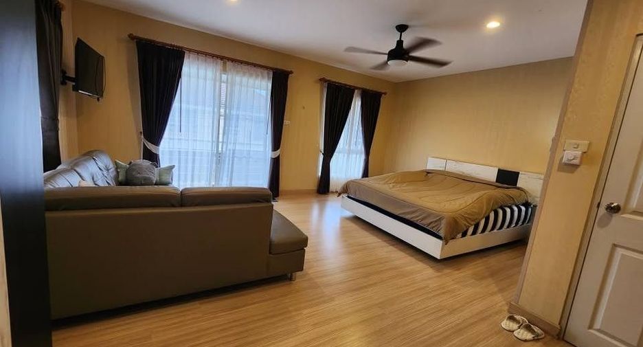 出租 4 卧室 独立屋 在 Saraphi, Chiang Mai